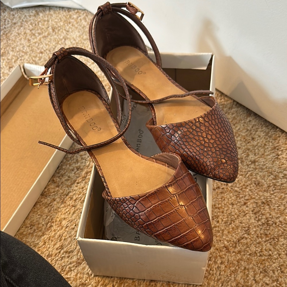 Bamboo Women's Brown Croc-Embossed Flats